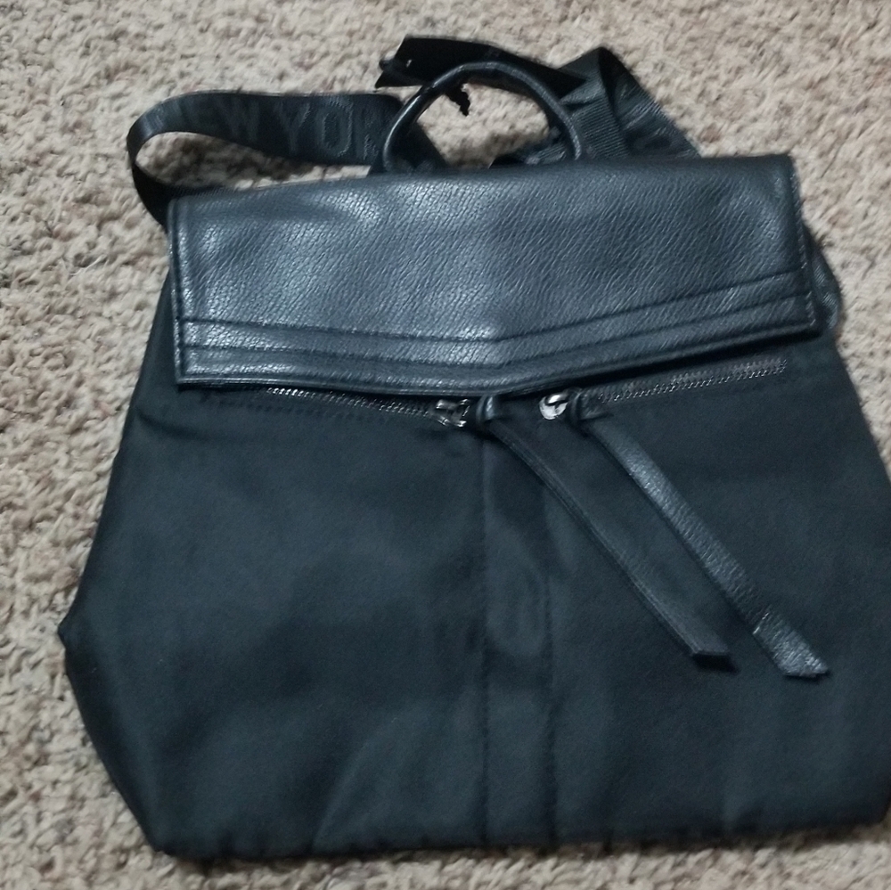 Botkier mini trigger backpack purse NWT black